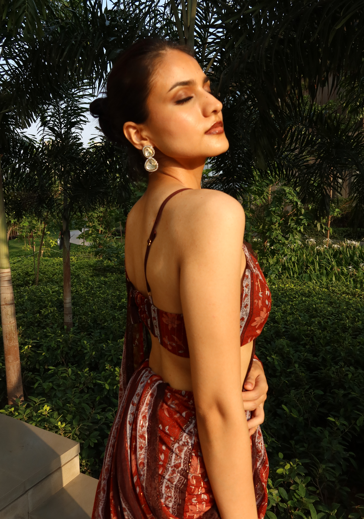 NARGIS SAREE (STRAP BLOUSE)